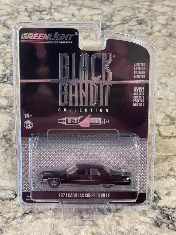 Greenlight Black Bandit Series 28 1971 Cadillac Coupe deVille Lowrider 1/64