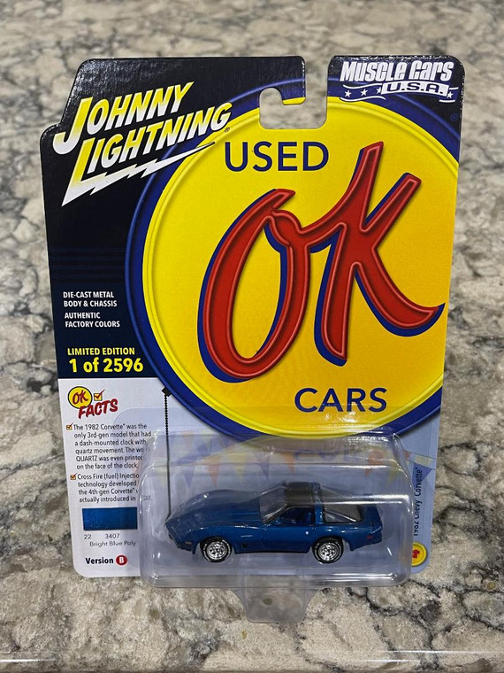 Johnny Lightning Bright Blue Poly 1982 Chevy Corvette 1/64 JLMC032 B