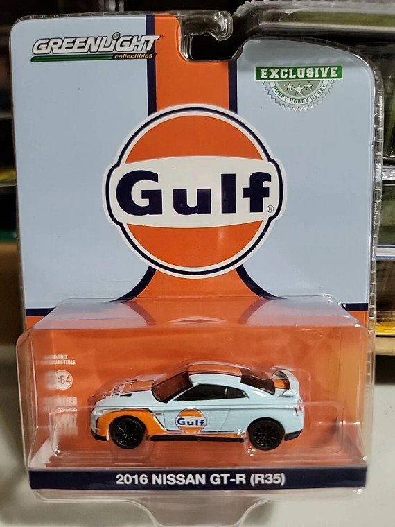 Greenlight 2016 Nissan GT-R (R35) - Gulf Oil Hobby Exclusive 1/64