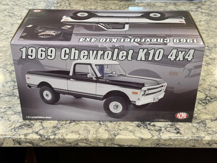 ACME 1969 Chevrolet K10 4 x 4 Truck Classic Black & White 1/18 1 of 420 FREE SHIPPING