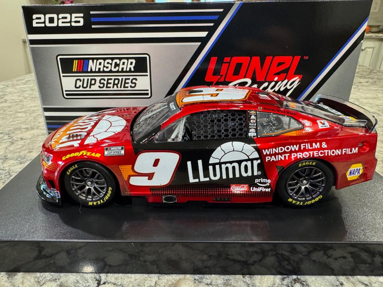 Lionel Action 2025 Chase Elliott #9 Llumar Liquid Color 1:24 1 of 48