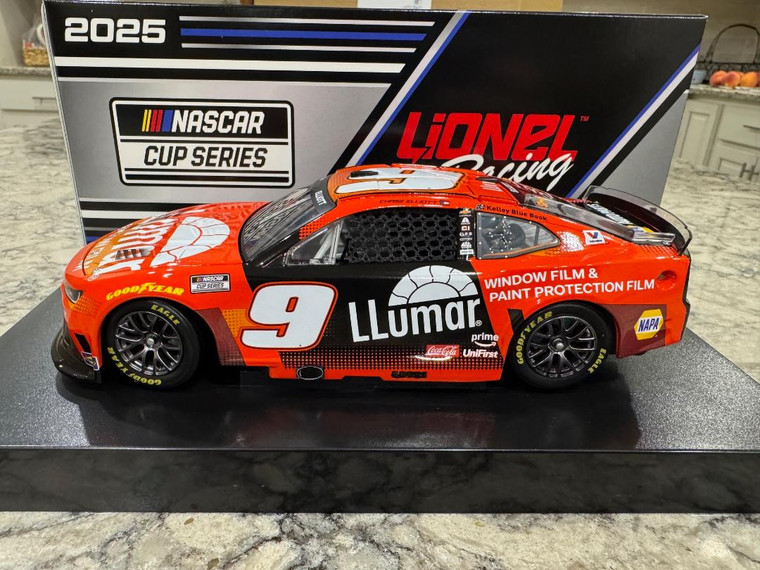 Lionel Action 2025 Chase Elliott #9 Llumar 1:24 1 of 504