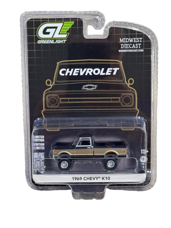 Greenlight Midwest Diecast Exclusive 1969 Chevy K10 Lifted Black & Gold 1/64 51687-A
