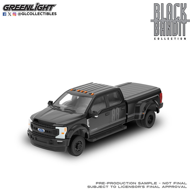 Mini Case of 6 Greenlight  Black Bandit Series 31 - 2020 Ford F-450 XL Super Duty (New Tooling) 1/64 28190-F