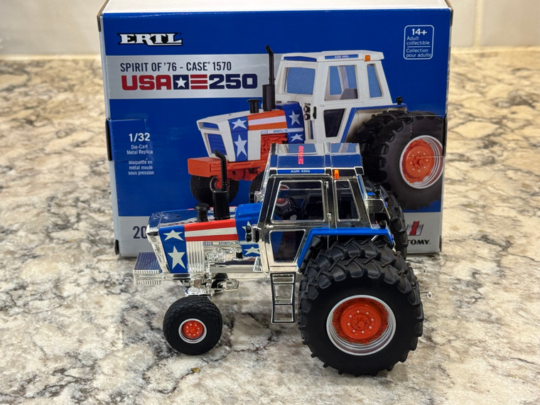ERTL **CHROME CHASE** 2026 Farm Show Case 1570 Spirit of 76 1/32 scale 44486