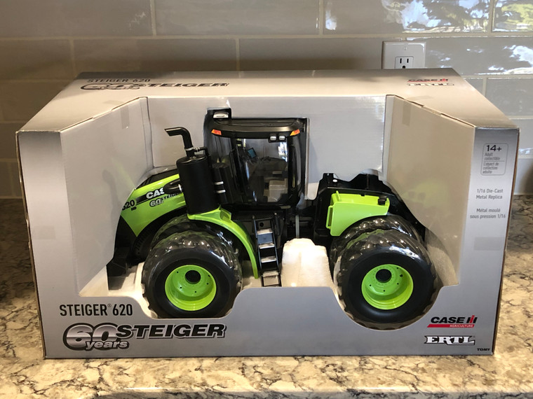 Ertl Steiger 620 1/16 scale Steiger 60 Years