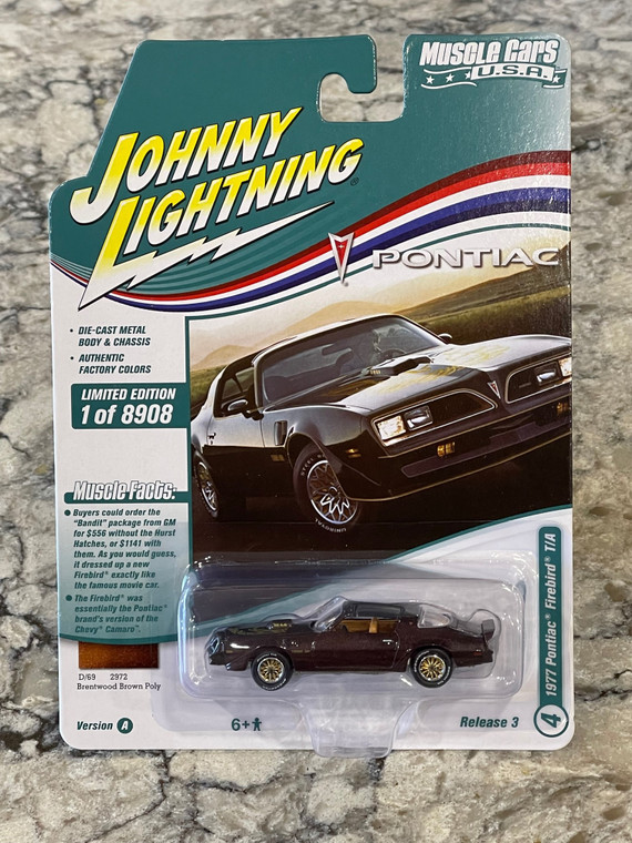 Johnny Lightning Brentwood Brown Poly 1977 Pontiac Firebird T/A 1/64 JLMC027 A