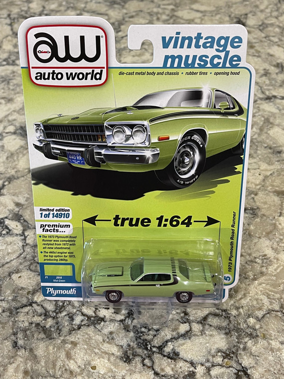 Auto World Mist Green 1973 Plymouth Road Runner 1/64 AW64352