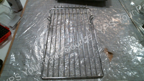 Insignia Beverage Cooler 312280300047 Wire Shelves