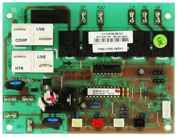 Atwood Air Conditioner 15081 7300-1700-18ZH1 Main Control Board