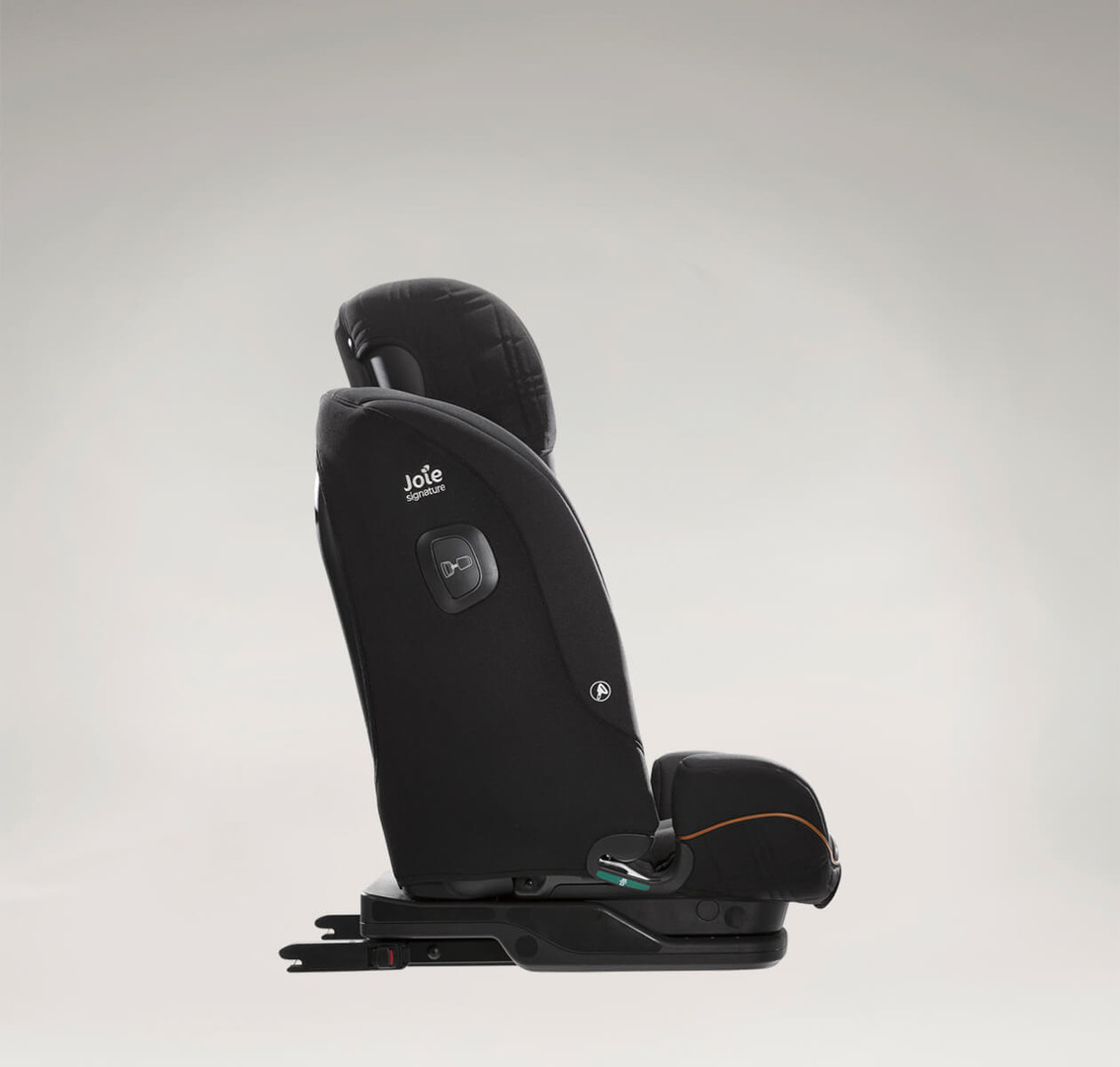 Joie i-Plenti i-Size car seat for 15 months to 12 years Carriages1