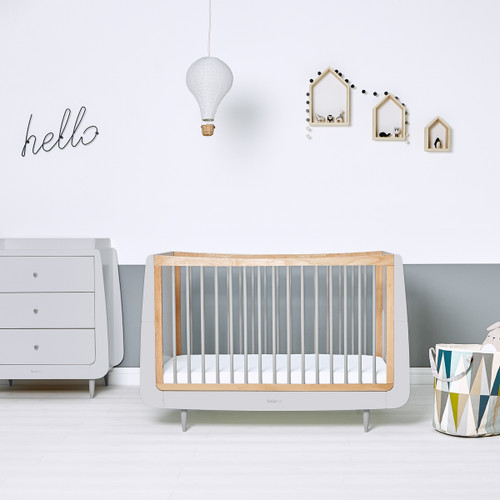 SnuzKot Skandi Cot Bed Haze Grey/Grey SnuzKot Skandi Cot Bed Haze Grey/Grey