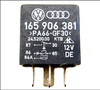 VW VOLKSWAGEN AUDI GENUINE OE OEM 30 #30  RELAY 5-PIN ECU GENERAL PURPOSE 165906381
