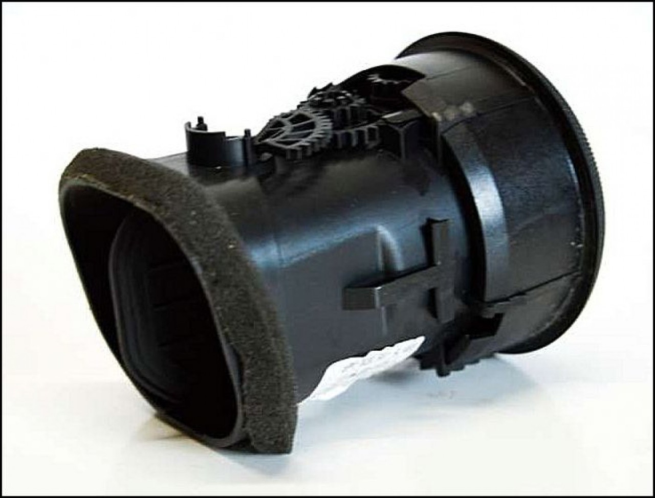 DASHBOARD AIR VENT AUDI A3 8P BASE MODELS 8P0820901A VERY CLEAN USED