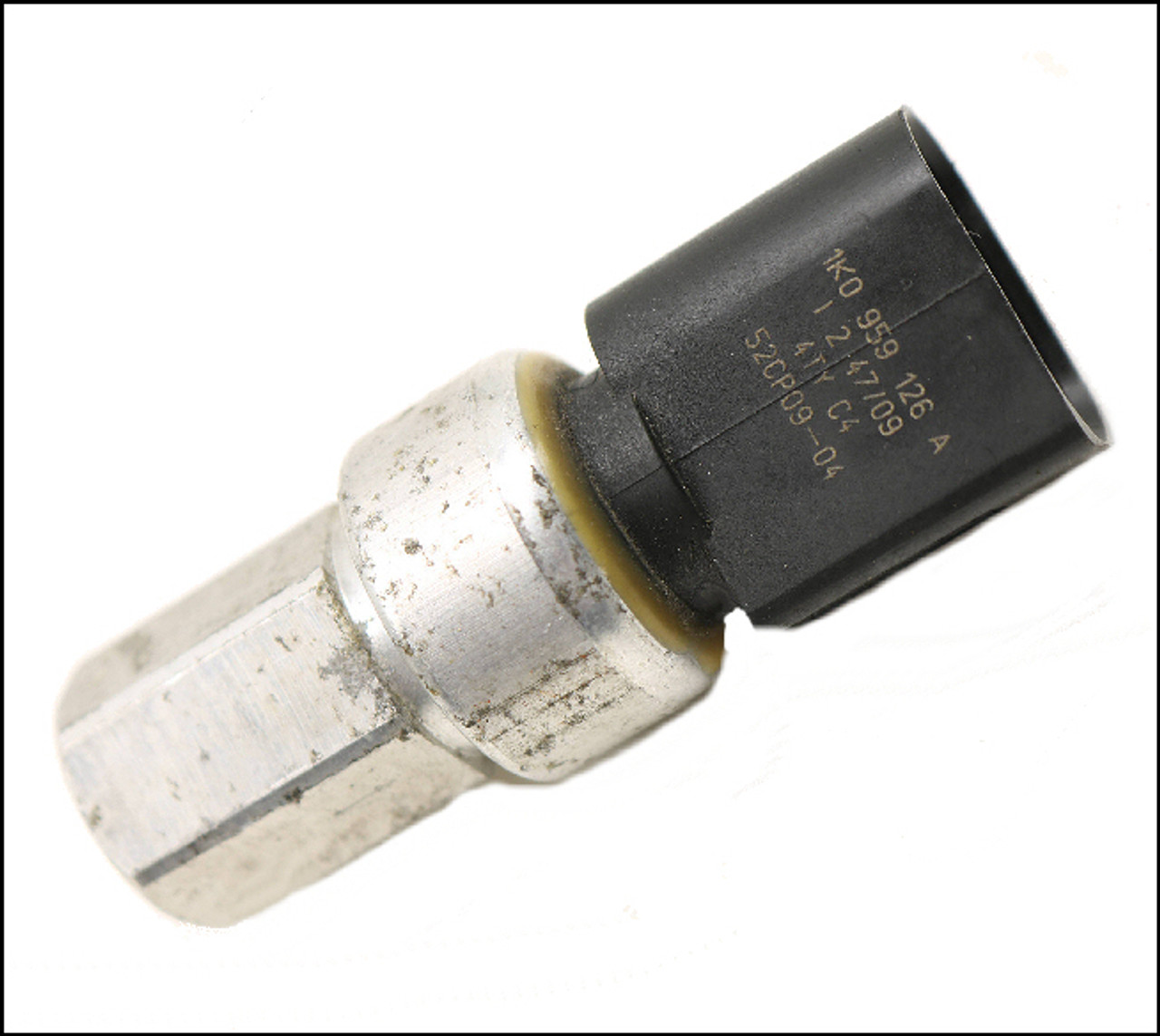 VW VOLKSWAGEN AUDI A4 PASSAT CLIMATE AIRCON AC PRESSURE SENSOR