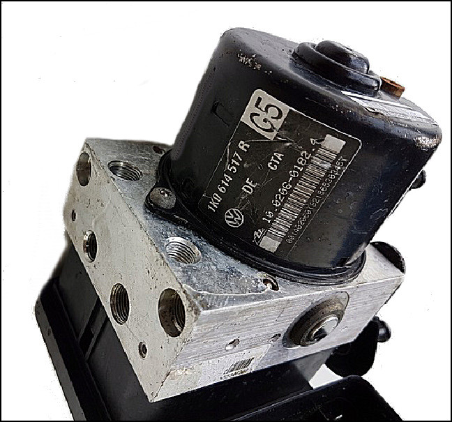VW VOLKSWAGEN GOLF MK5 1K AUDI A3 8P ABS ESP BRAKE MODULE COMPLETE MK60