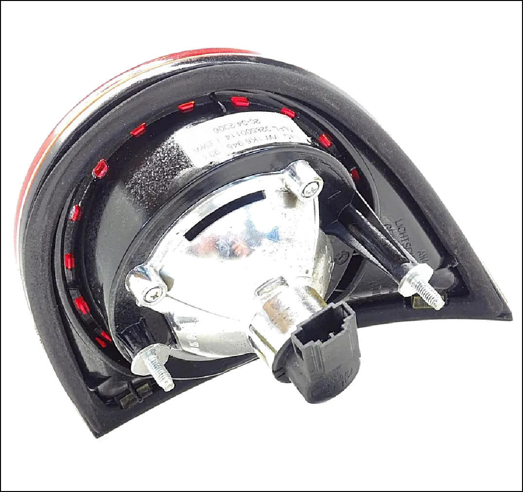 VW VOLKSWAGEN GOLF MK5 R32 TAIL-LIGHT LEFT HAND LH LHS INNER PASSENGER ...