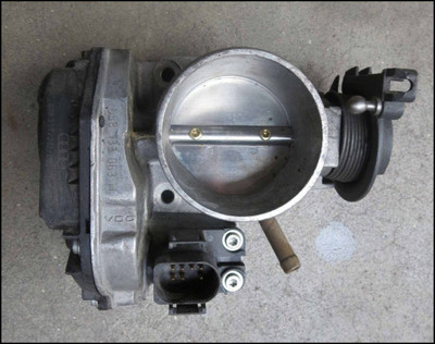 058133063B 058133063H THROTTLE BODY SENSOR THROTTLE BODY  SENSOR VW VOLKSWAGEN AUDI 1.6 1.8
