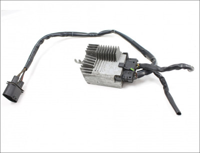 8E0959501K 8E0959501AB 8E0959501AG 8E0959501R AUDI A4 B6 B7 RADIATOR FAN CONTROL CONTROLLER MODULE COOLING