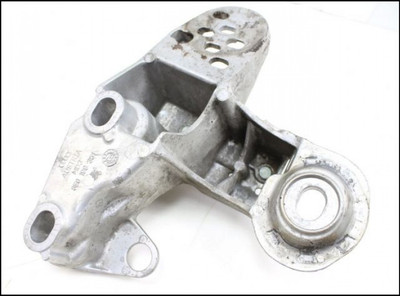 AUDI A4 B6 B7 A6 C5 VW PASSAT ENGINE MOUNT BRACKET 4 | 6-CYL LHS 2001 - 2008 8E0199351F USED OEM GENUINE