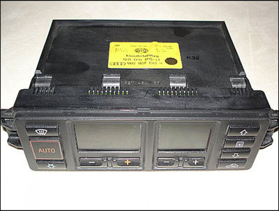 AUDI A4 B5 AIRCON CLIMATE AC CONTROLLER MODULE 1995-97 TESTED 8D0820043H