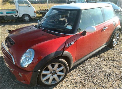 WRECKING BMW MINI COOPER S R53 2003 6-SPEED MANUAL