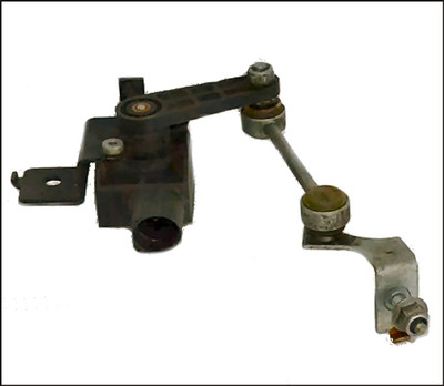 VW VOLKSWAGEN AUDI HEADLIGHT HEIGHT LEVEL SENSOR FRONT GOLF JETTA TOURAN A3 2WD 4WD 1K0941274A USED TESTED