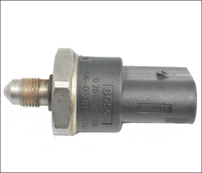 VW VOLKSWAGEN AUDI SKODA FSI FUEL RAIL PRESSURE SENSOR USED GENUINE OEM OE 06D906051A 0261545008