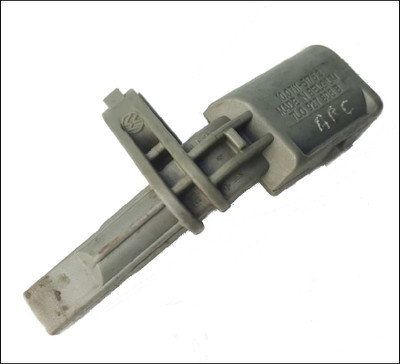 ABS BRAKE WHEEL SPEED SENSOR RH RIGHT SIDE 7L0927808B 7L0927808A WHT003856A VW VOLKSWAGEN AUDI PORSCHE PASSAT TOUAREG Q7 CAYENNE 4L 7L OE OEM GENUINE