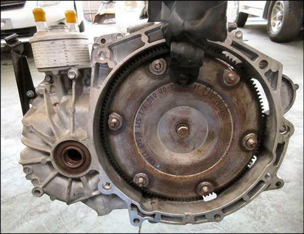 09G AUTOMATIC AUTO TRANSMISSION GEARBOX 6-SPEED HFT AUDI A3 VW VOLKSWAGEN GOLF MK5 PASSAT TOURAN SCIROCCO 2.0 2.0L FSI