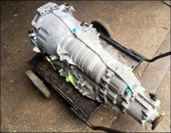AUTOMATIC TRANSMISSION MECHATRONIC AUDI A6 C6 4F ZF 3.2L V6 QUATTRO HKJ 09L 6HP19A ZF GEARBOX 09L300037E 09L300037EX  09L927156A 09L927156AX