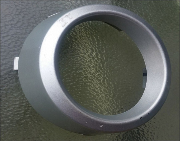 MAZDA VERISA FOGLIGHT TRIM RHS RH RIGHT PAINTED SILVER D46250C11