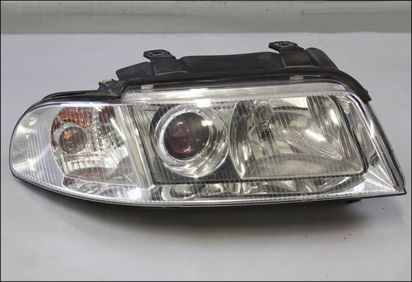 AUDI A4 B5.5 FACELIFT HALOGEN HEADLIGHT RIGHT SIDE RHS RH DRIVER 1999 2000 2001 OEM GENUINE USED 8D0941030AM 8D0941030AS