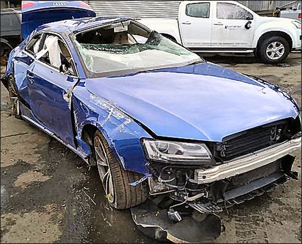 WRECKING AUDI RS4 RS5 S5 A5 COUPE QUATTRO 8T B8 2011 NZ-NEW CFSA MCQ 4.2L FSI 7 STAGE DSG 8T0601025BK 8T0601025CQ