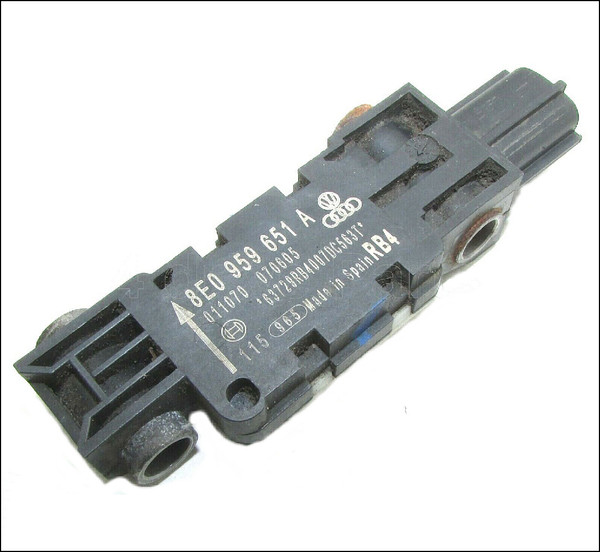 8E0959651A AUDI A3 A4 A8 TT 8J 8E B7 S4 RS4 SRS AIRBAG CONTROL IMPACT LONGITUDINAL CRASH ACCELERATION SENSOR OE OEM GENUINE