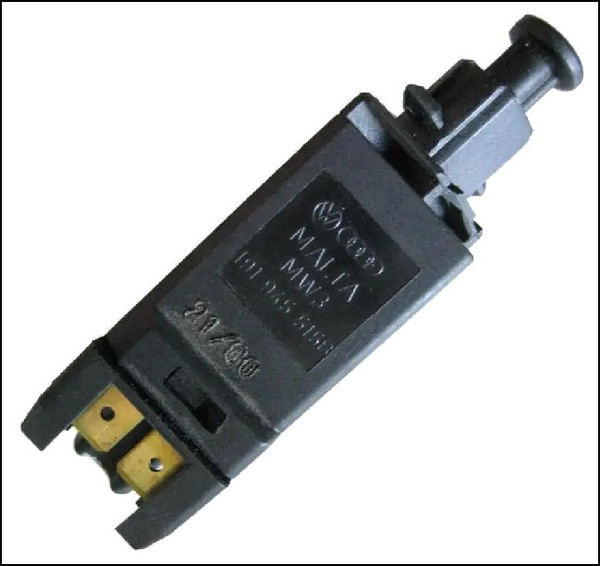 VW VOLKSWAGEN AUDI GOLF MK3 A3 8LCLUTCH BRAKE LIGHT BRAKELIGHT SWITCH OEM GENUINE 191945515B 2-PIN USED
