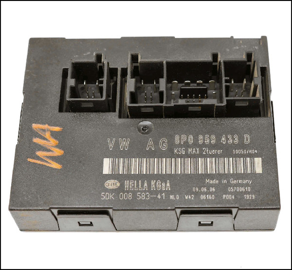 5D3 5D4 PR-5D3 PR-5D4  AUDI A3 8P SPORTBACK BCM CCM CENTRAL CONVENIENCE COMFORT MODULE 4-DOOR JAP-IMPORT 315MHz 8P0959433D 5DK008583-41 2004 2005 2006 2007 USED TESTED