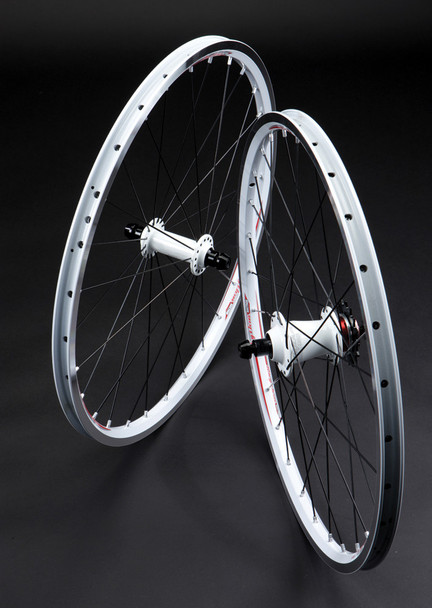 Crupi Rhythm Pro 24X1.75 36H Wht 38275