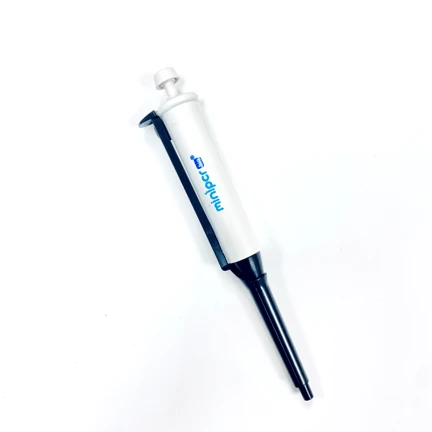 Micropipette, Fixed Volume, 20uL
