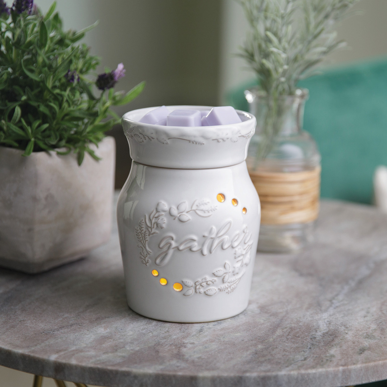 Crossroads Candles Gather Illumination Warmer