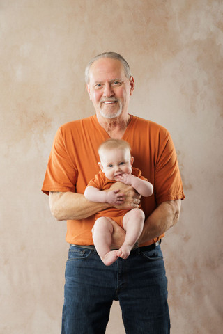 The Essential Comfort V  Long Body - Burnt Orange1