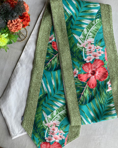 Florea Table Runner