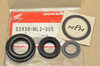 NOS Honda 1988-90 CR250 1988-89 CR500 Shock Absorber Seal Set 52436-ML3-305