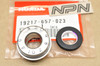 NOS Honda ATC250 CR250 CR80 CX500 CX650 GL650 TRX250 Pump Seal 19217-657-023