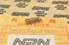 NOS Honda ATC70 C70 CL70 CT70 SL70 TRX70 XR70 Z50 Oil Guide Spring 25555-065-000