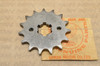 NOS Honda CA95 CB92 CL125 CM200 SL125 TL125 XL125 Front Sprocket 15T 23801-324-000