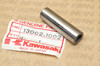 NOS Kawasaki KD125 KE125 KS125 KX125 Piston Pin 13002-1002