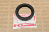 NOS Kawasaki KZ1000 Police ZN1100 ZX600 ZX750 ZX900 Ninja Fork Oil Seal 92049-1066