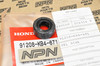 NOS Honda C100 C102 C110 CL70 CL90 CT110 CT70 CT90 Z50 Oil Seal 91208-KB4-671