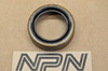 NOS Honda CA77 CB500 CB72 CB77 CL450 CL72 CL77 SS125 Oil Seal 91205-200-000